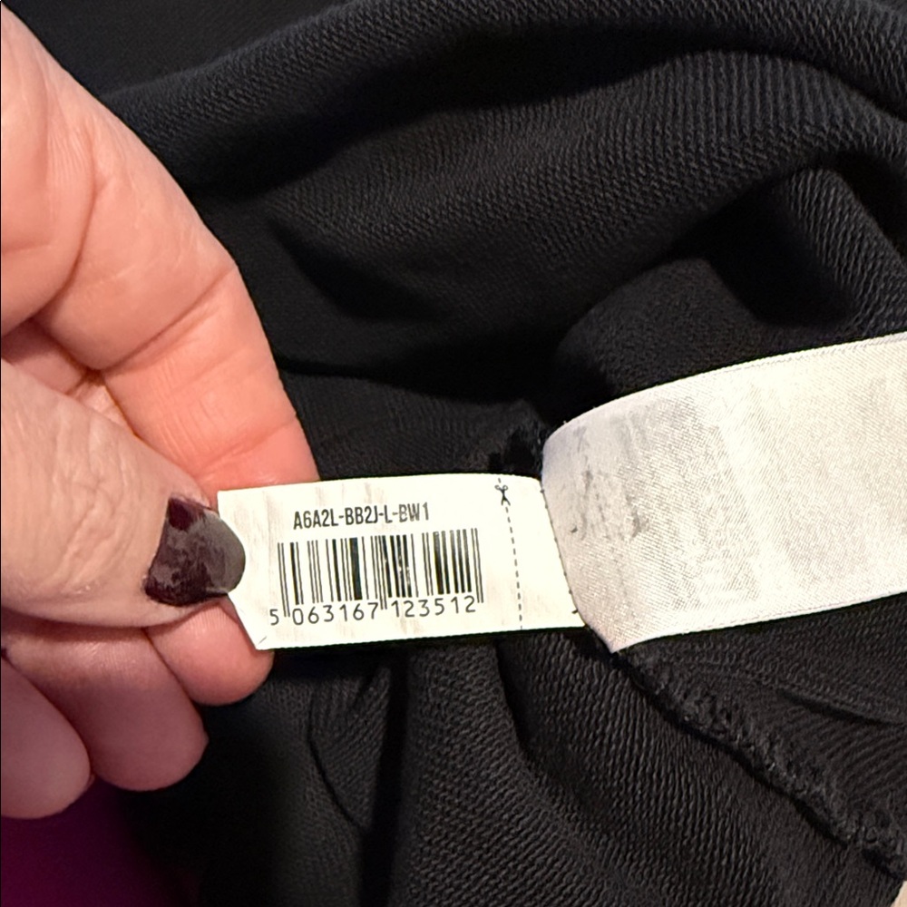 Gymshark Black Woman’s SweatShirt Size Large - Picture 11 of 13